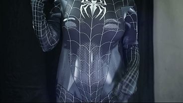Bokep Indo Ngentot Cewek Cosplay Spiderman Sampe Memeknya Becek Dan Bergetar-getar