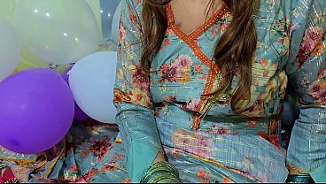 Desi Bari Behan Ki Garam Phudi Ka Mazedaar Phuda – Chikhti Hui Aawaazein