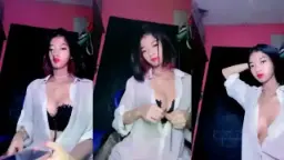 Hilly Jeje Ngunci Kamar, Lepas Semua Beha Dan Nafsu.