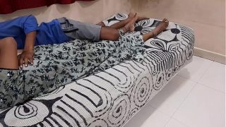 Istri Seksi India Digoyang Ganas Oleh Suami Hindu Kurusnya – Film Panas Hindi Lengkap