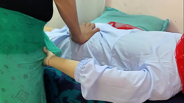 Malkin Ngatur Biar Pelayannya Ngewe Pake Suara Hindi, Bikin Makin Panas.