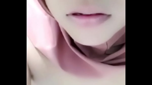 Memekku Gatel Banget, Pengen Digenjot Sampe Crot.