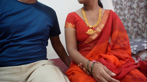 25 साल की मीठी टीचर ने अपने छात्र के साथ गरम-गरम सेक्स किया, हिंदी ऑडियो में सुनो