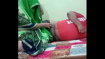 Desi Pasutri India Lagi Ngewe Panas Di Kamar, Cipok Sambil Goyang Gila.