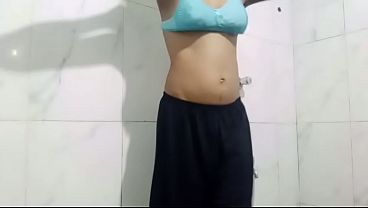 Tonton Video Viral Stepsister Desi India Yang Bikin Panas!