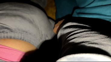 Ngentot Istri Tetangga Sambil Suaminya Di Rumah, Memek Basah Kena Kontol Gede, Selingkuh Panas Bikin Makin Haus.