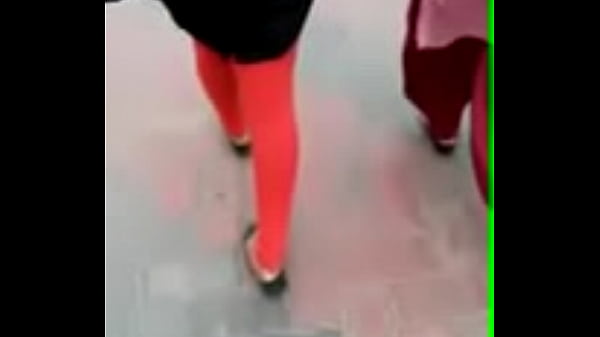 Desi Cewek Bengali Ngesot Di Jalan, Bikin Makin Liar.