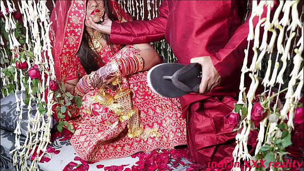 Malam Pertama Pernikahan India Yang Panas, Bikin Crot Terus Di Ranjang.