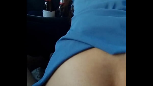 Ngentot Di Dalam Mobil, Hot Dan Bebas.