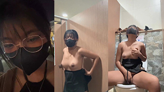 Bokep Indo Ke Mal, Malah Makin Sange Lihat Cewek Seksi.