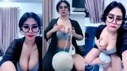 Sandra Cantik Ebot Binal Mango Live, Goyangannya Bikin Meleleh