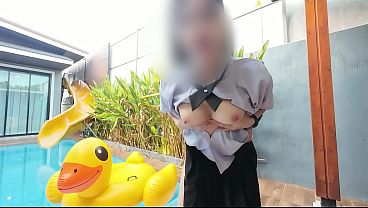 Ninewthai เย็ดกะหรี่ซ้อโคตรเสียว ริมสระ Pool Villa Xxx หีแม่งน่าเย็ดชิบหาย โดนควยเสี่ยเสียบหีมิดด้ามร้องลั่นสวน