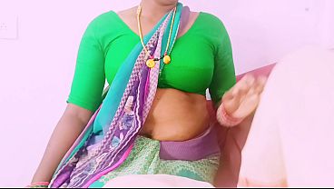 Ibu Rumah Tangga India Seksi Digaruk Pelayan Sampai Meraung.