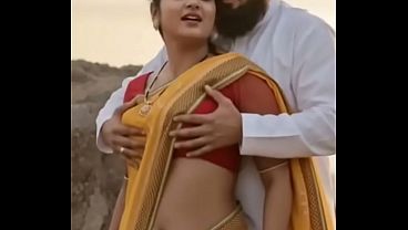 Desi Bhabhi Saree Nya Digebukin, Susu Diremas-remes, Bikin Makin Mesum.
