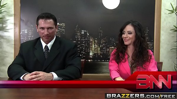 Ngentot Berita Bareng Tiga Tante Montok, Ariella Ferrera, Nikki Sexx, Sama John Str Di Kantor