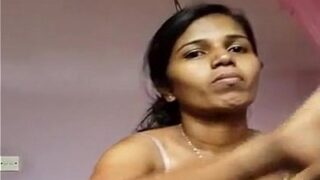Desi Cewek Colmek Pakai Dildo, Ngewe Panas Ala India.