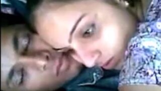 Video Mesum Pasangan Gujrati, Bikin Makin Panas!