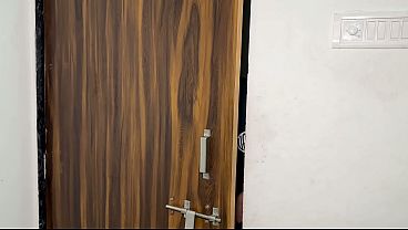 Kakak Tiri Menggantikan Pacar Yang Kurang Memuaskan, Bikin Malam Makin Panas.